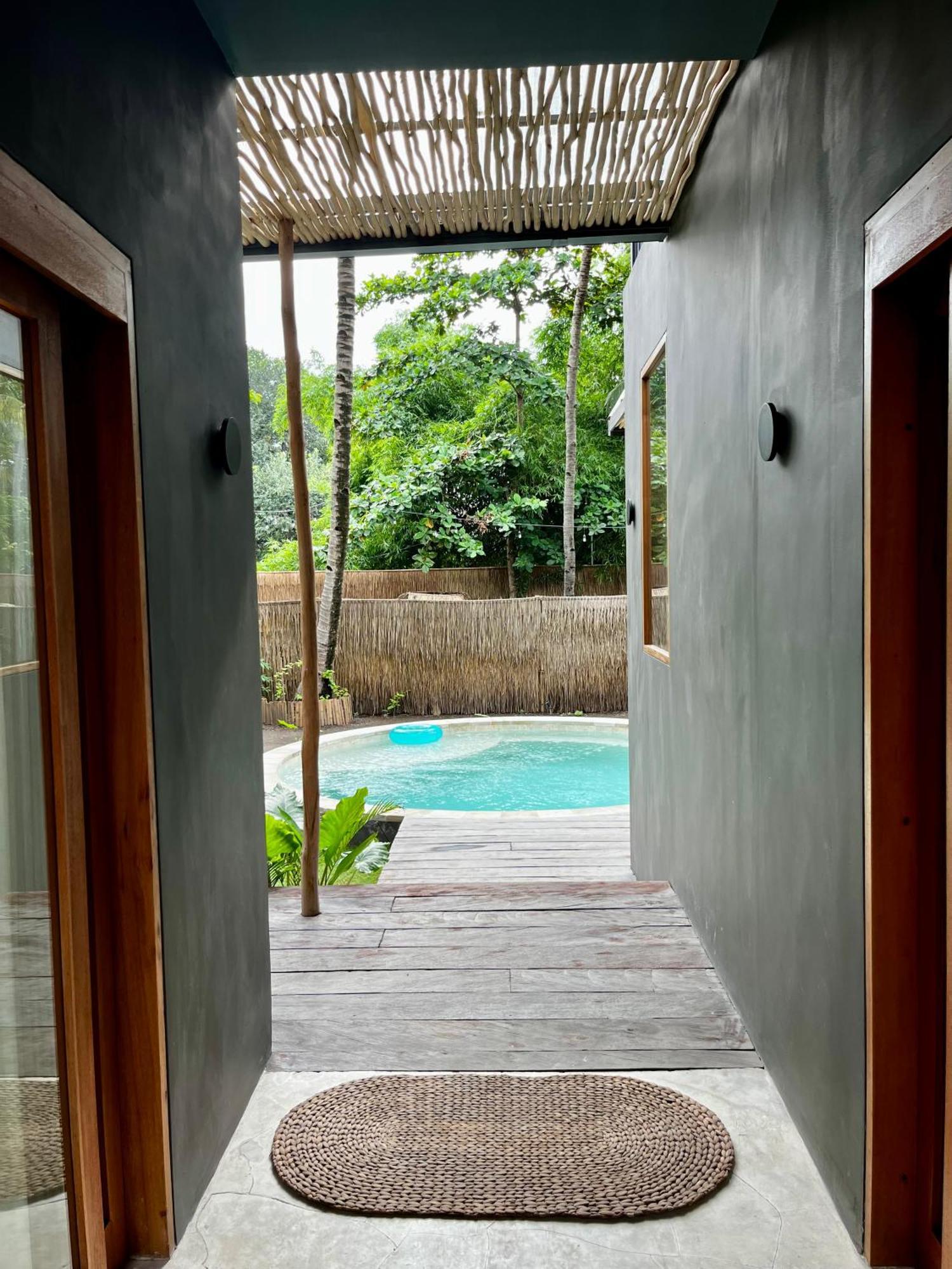 Villa Luna - Gili Air Exterior photo